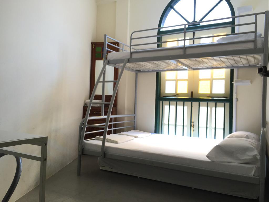 Superb Hostel Szingapúr Szoba fotó